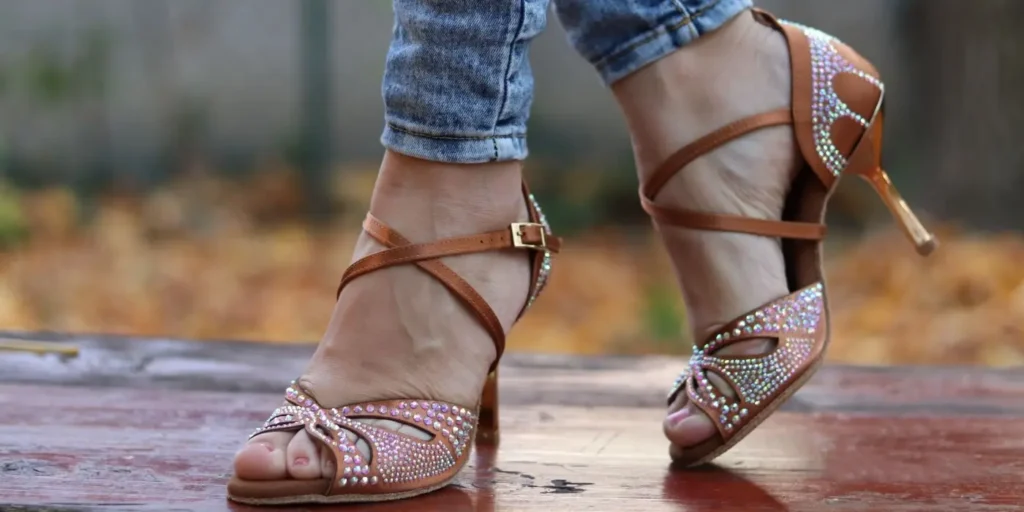 Dance shoes Angela high heel on a model
